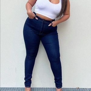 FASHION NOVA highrise skinny jeans size 9